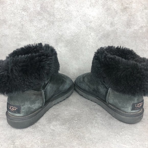 Ugg Bailey Button Boot, Short Suede Shearling Boots 5803, Black, Women's 6 - Picture 6 of 8